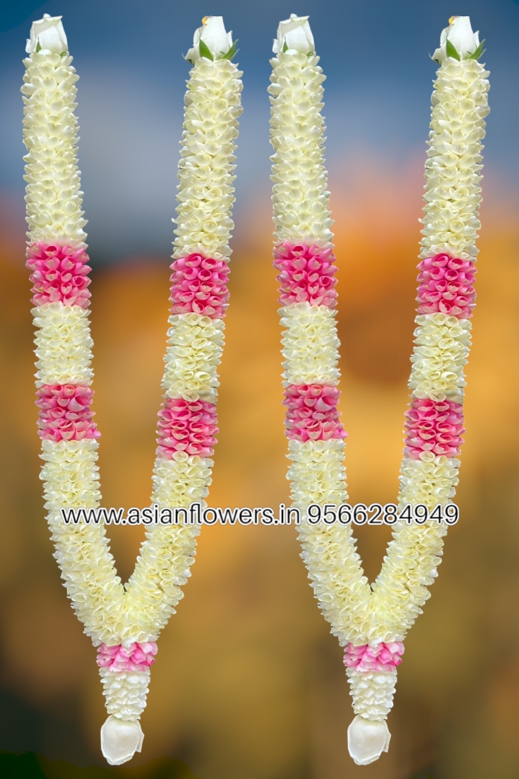 White and pink petals Garland (274)