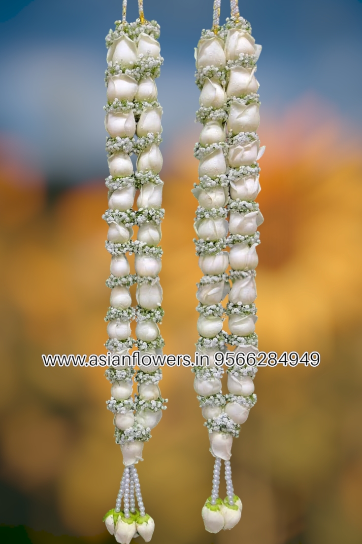 White rose with gypsy Garland (284)