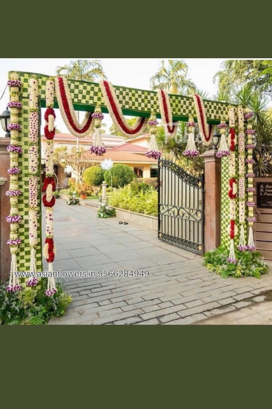 Coconut Leaf and Flower Decoration (22)