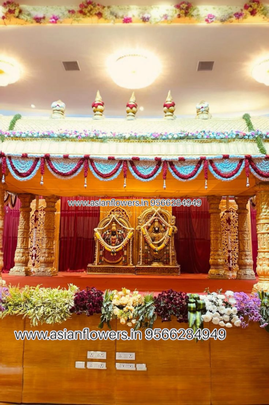 Traditional wedding decoration (105)