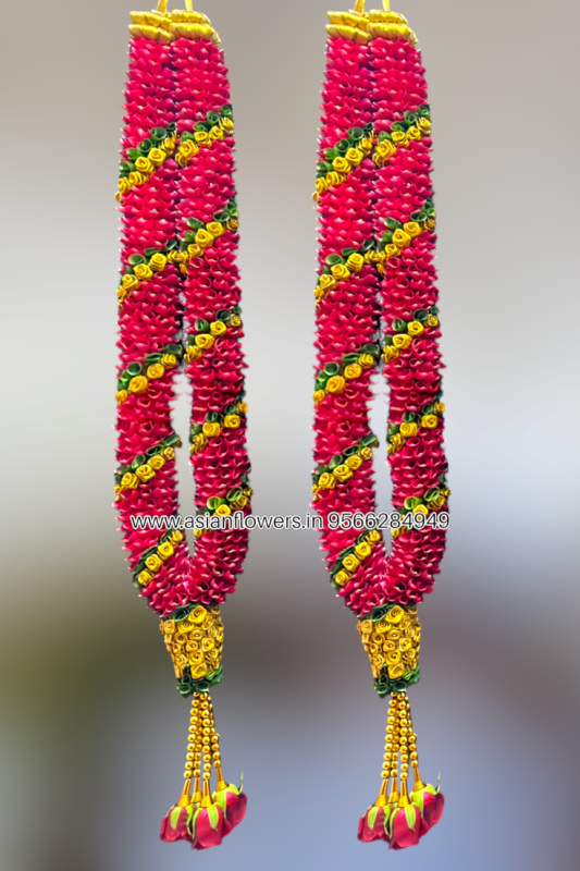 Red petals with gold roling Garland (122)