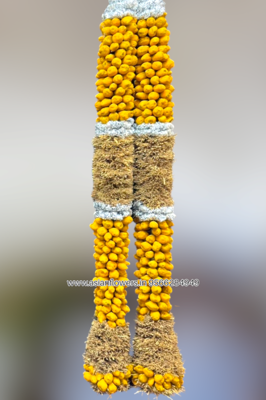 Turmeric and vetiver , Garland (129)
