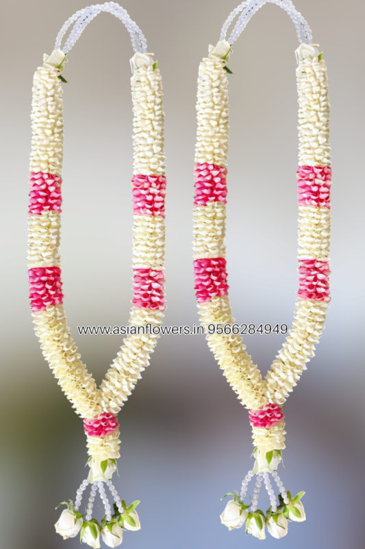 White and pink petal Garland (164)