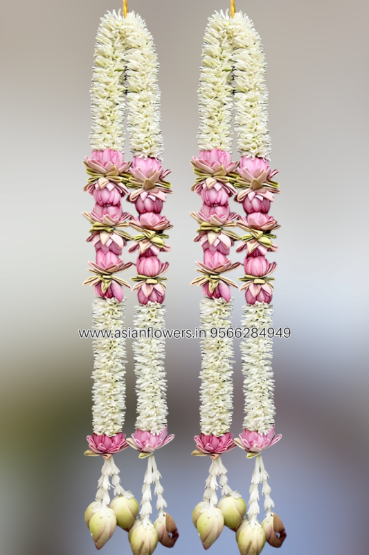 Tuberose with lotus Garland (202)