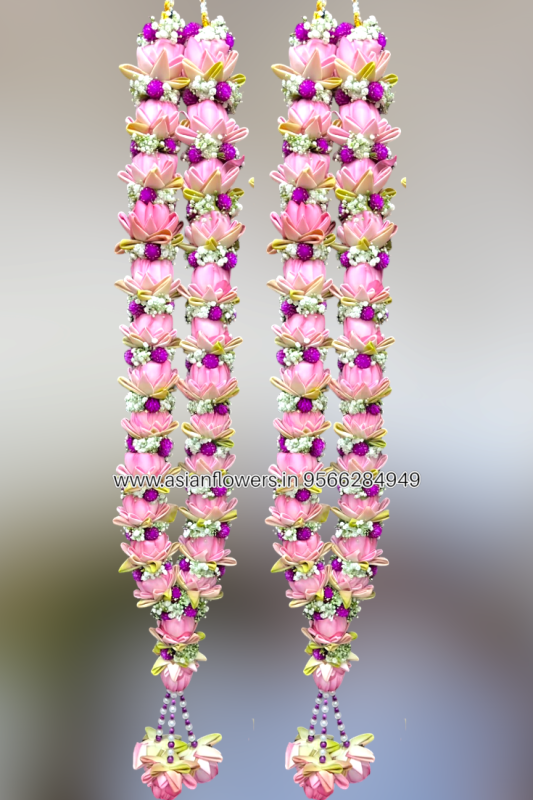 Lotus with vadamalli Garland (83)