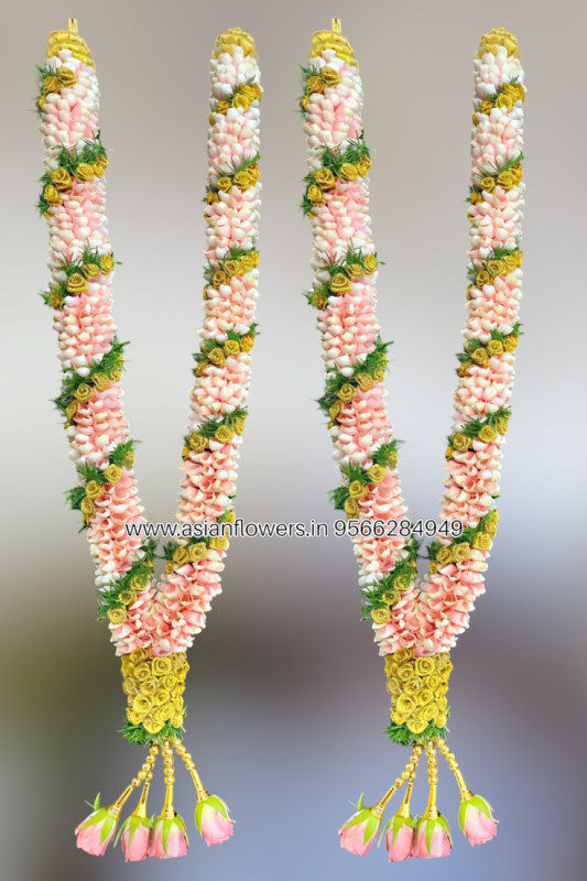 Baby pink with gold and green rolling Garland (214)