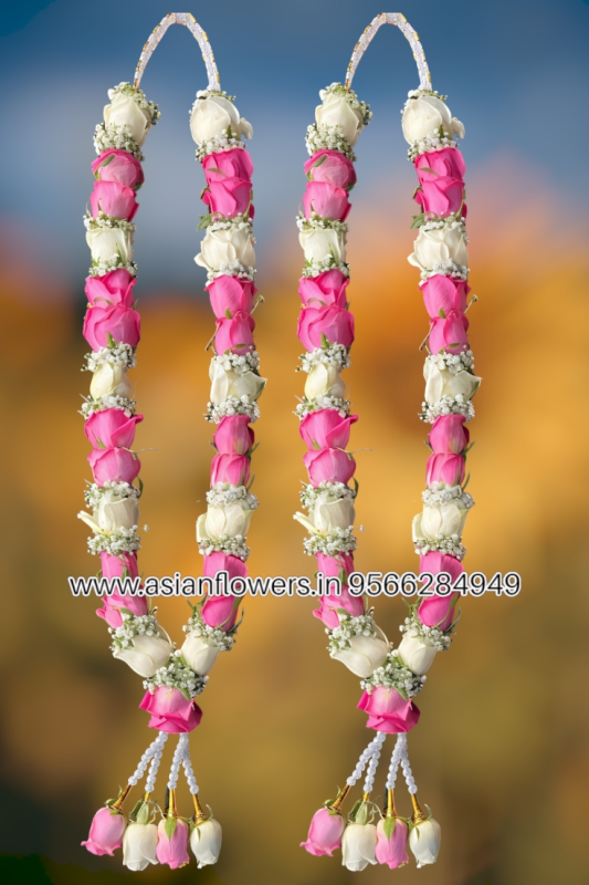 Pink with white Rose and gypsy Garland (266)