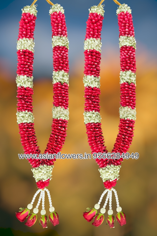 Gypsy with Red petal Garland (267)