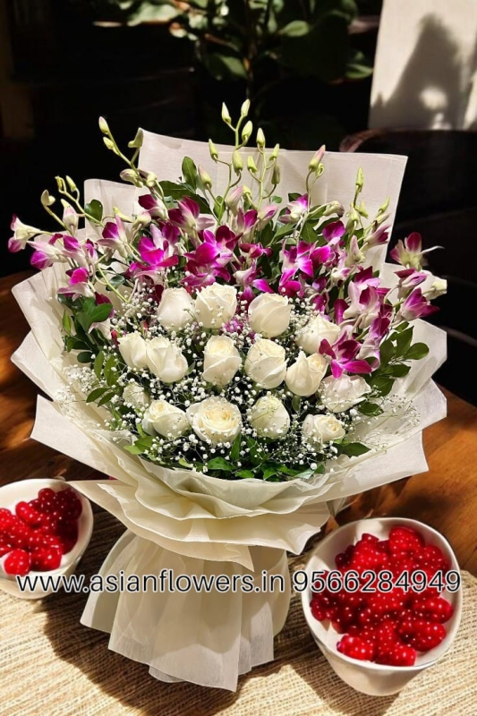 White rose with orchid flower (285)
